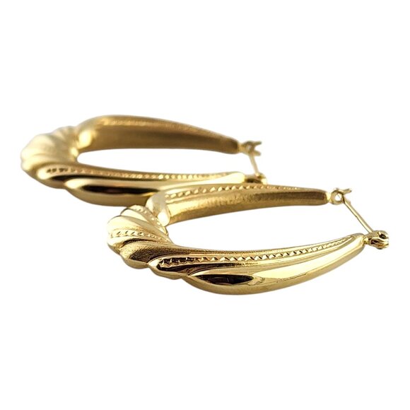 14 Karat Yellow Gold Oval Hoop Earrings #19343 - Picture 3 of 7